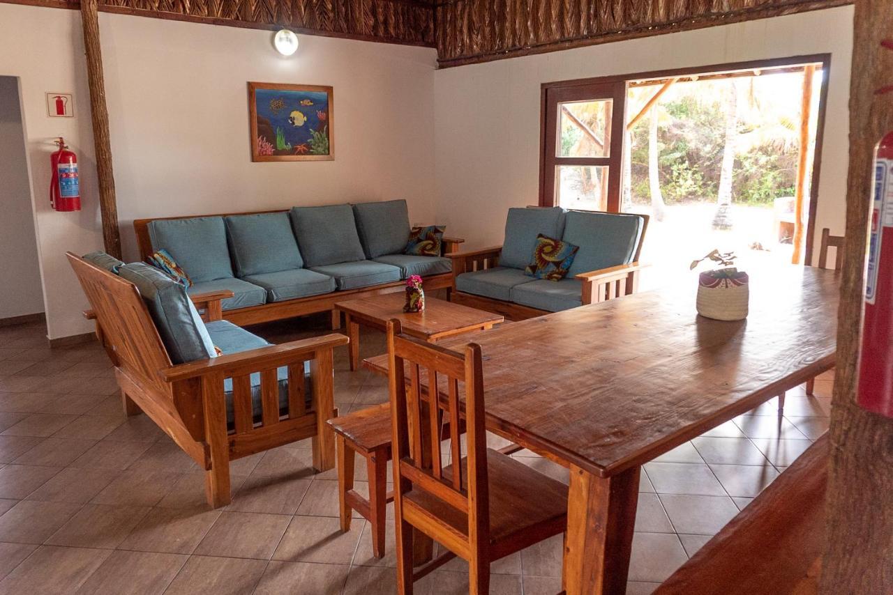 Morrumbene Beach Resort Eksteriør bilde