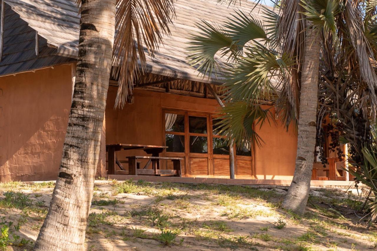 Morrumbene Beach Resort Eksteriør bilde